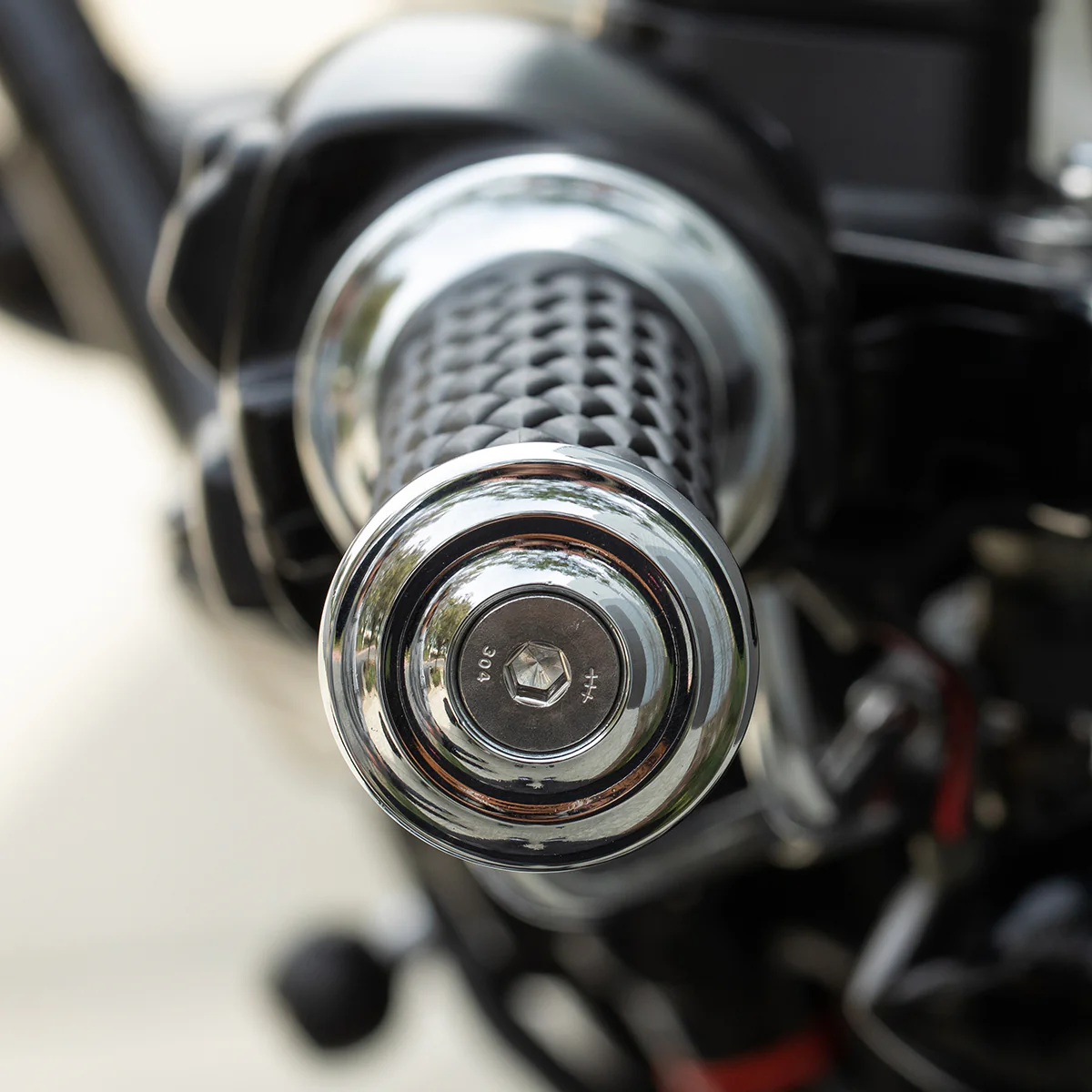 1" AlumiCore For Stock H-D 2-Cable Hand Controls - Chrome - Image 13