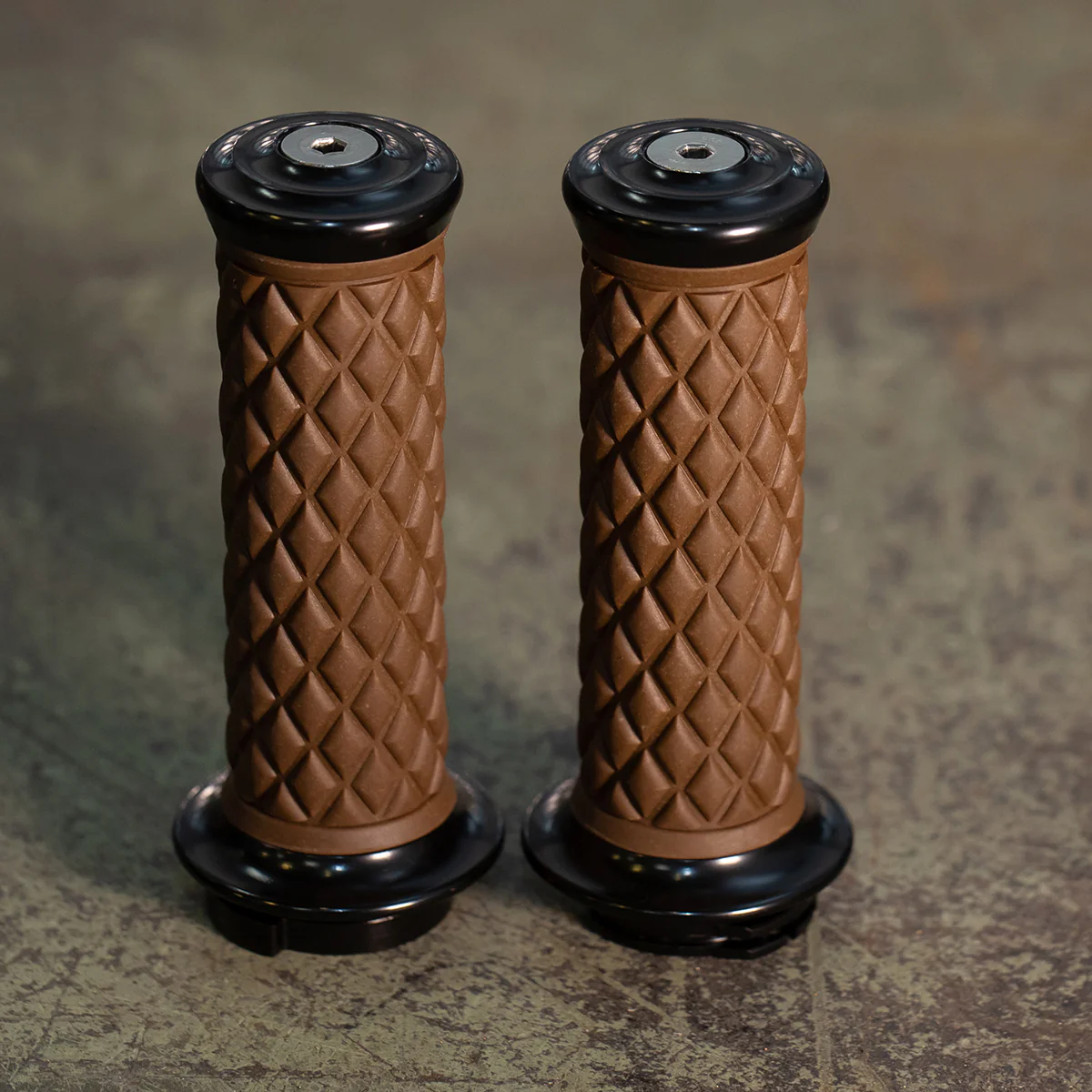AlumiCore Replacement Sleeves - Thruster Chocolate - Image 6