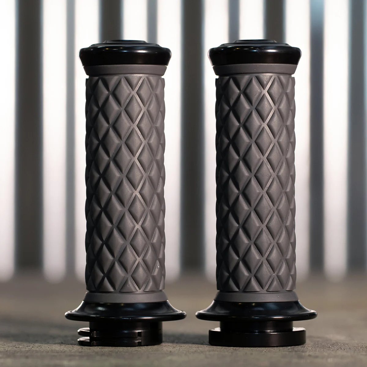 AlumiCore Replacement Sleeves - Thruster Grey - Image 6