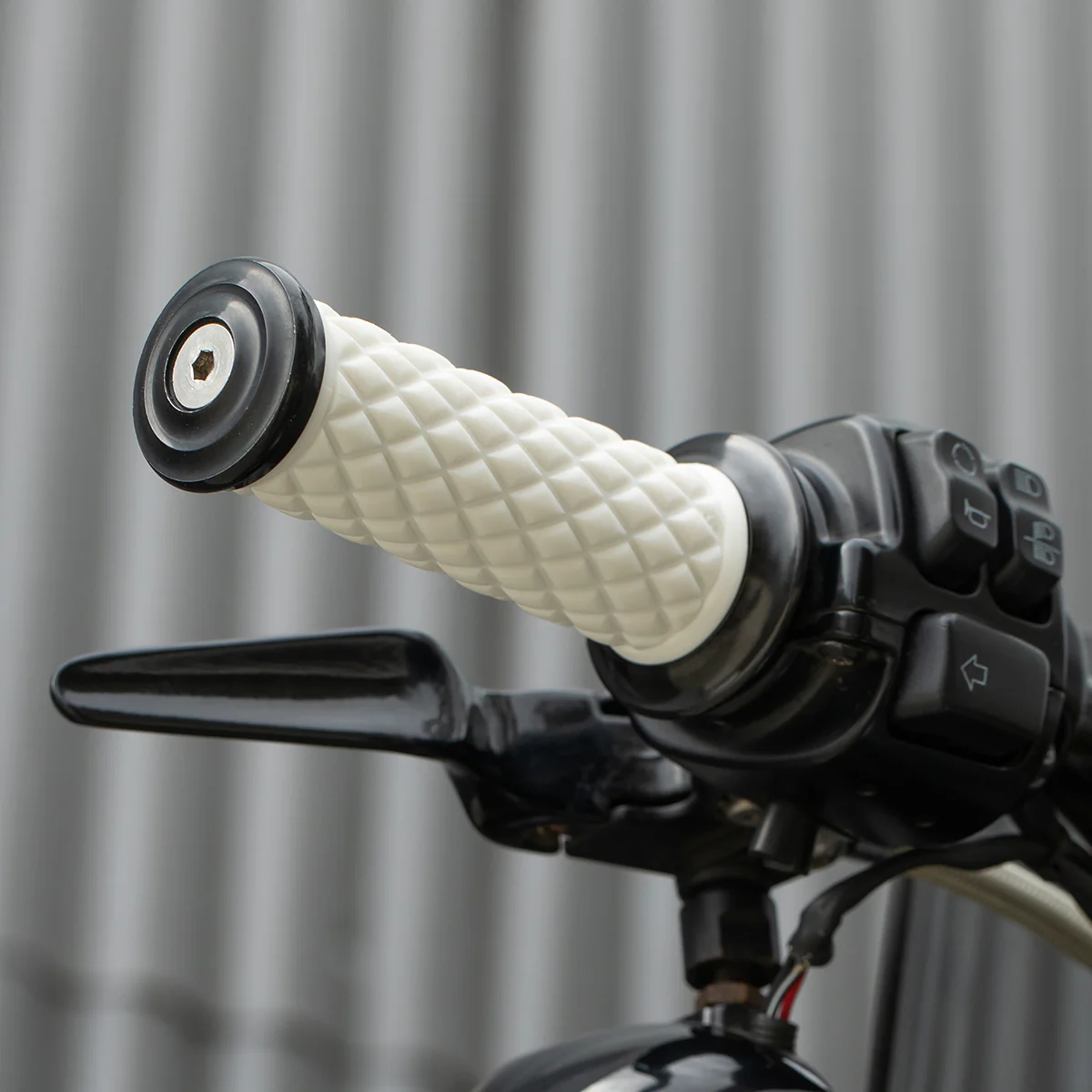 AlumiCore Replacement Sleeves - Thruster White - Image 5