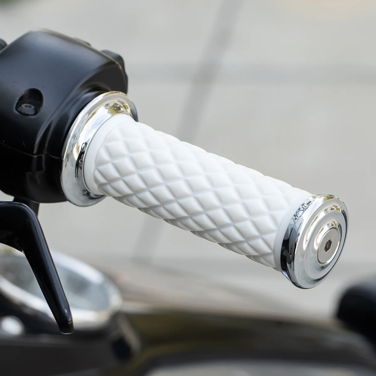 AlumiCore Replacement Sleeves - Thruster White - Image 7