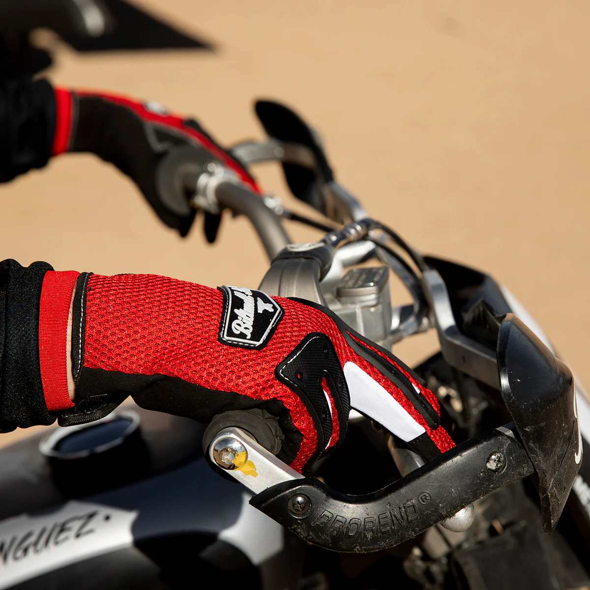 Anza Gloves - Red - Image 13