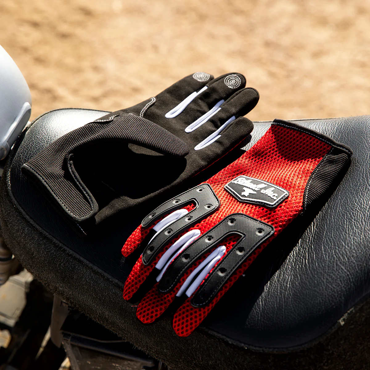 Anza Gloves - Red - Image 16