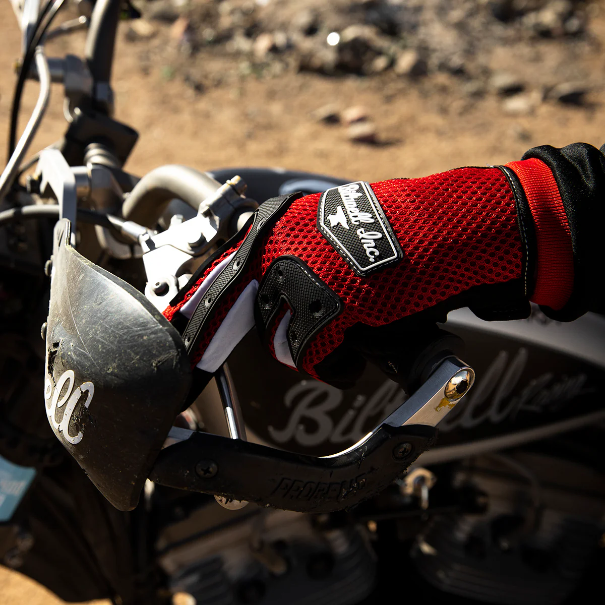 Anza Gloves - Red - Image 9