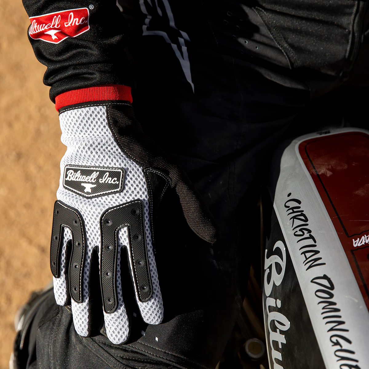 Anza Gloves - White - Image 15