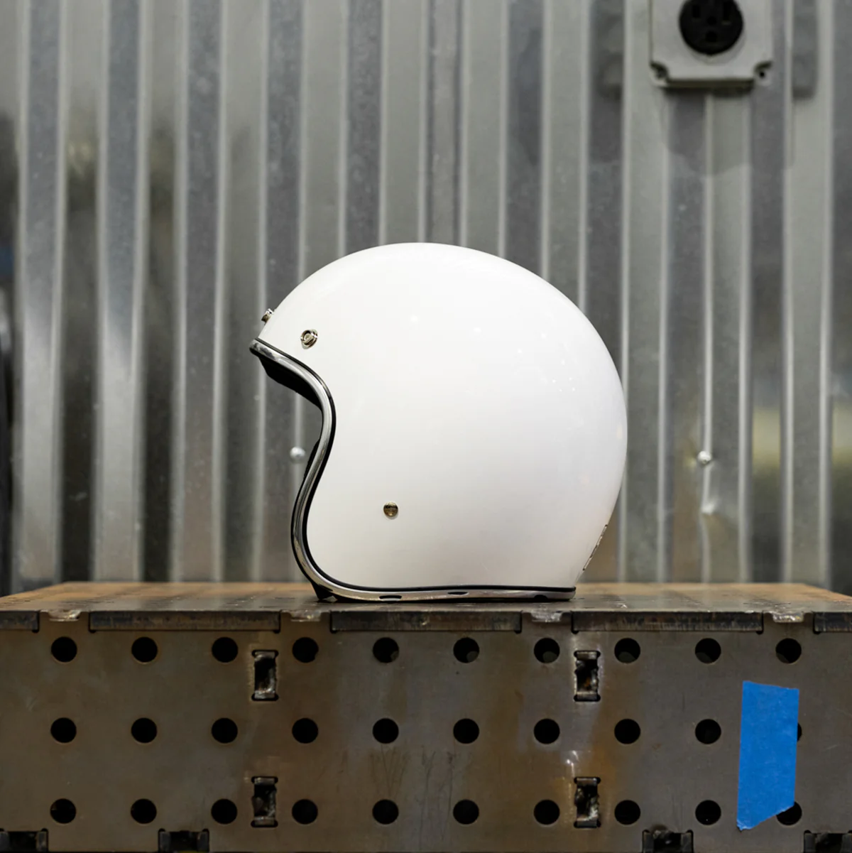 Bonanza Helmet - Gloss White - Image 12