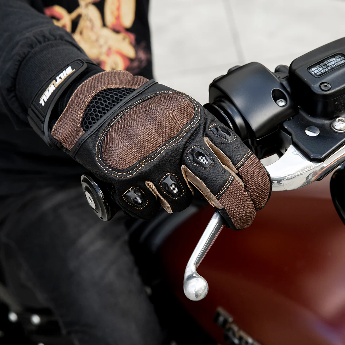 Bridgeport Gloves - Chocolate - Image 11