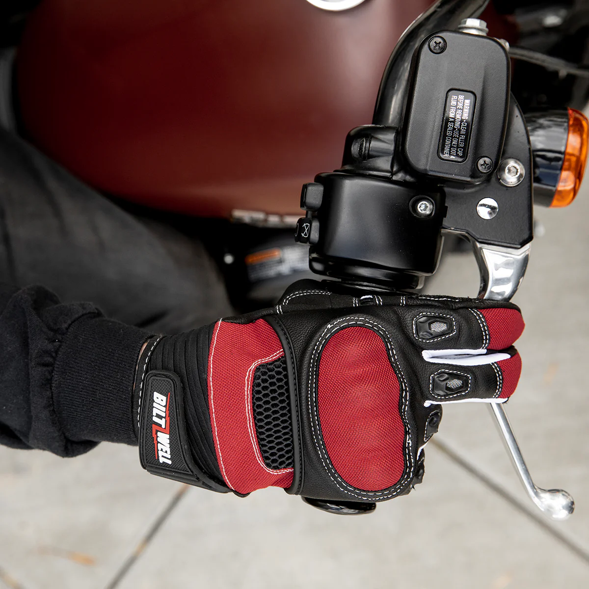 Bridgeport Gloves - Red - Image 12