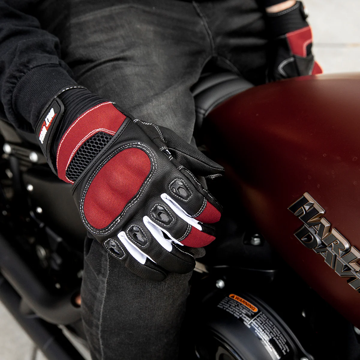 Bridgeport Gloves - Red - Image 15
