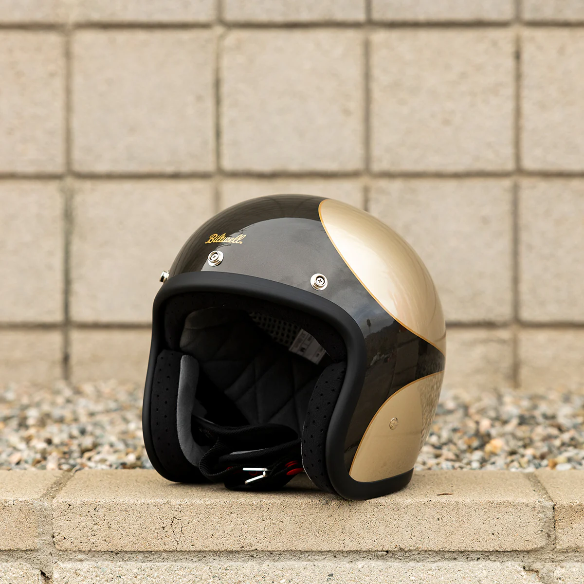 CLOSEOUT Bonanza Helmet - Metallic Charcoal / Champagne Scallop - Image 10