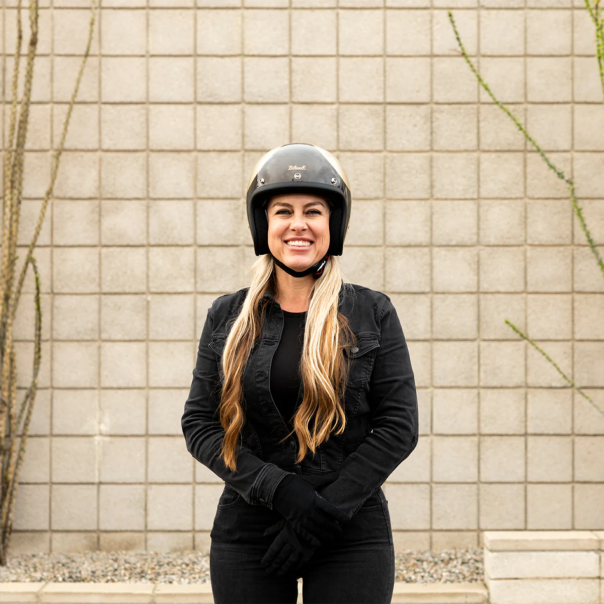 CLOSEOUT Bonanza Helmet - Metallic Charcoal / Champagne Scallop - Image 14