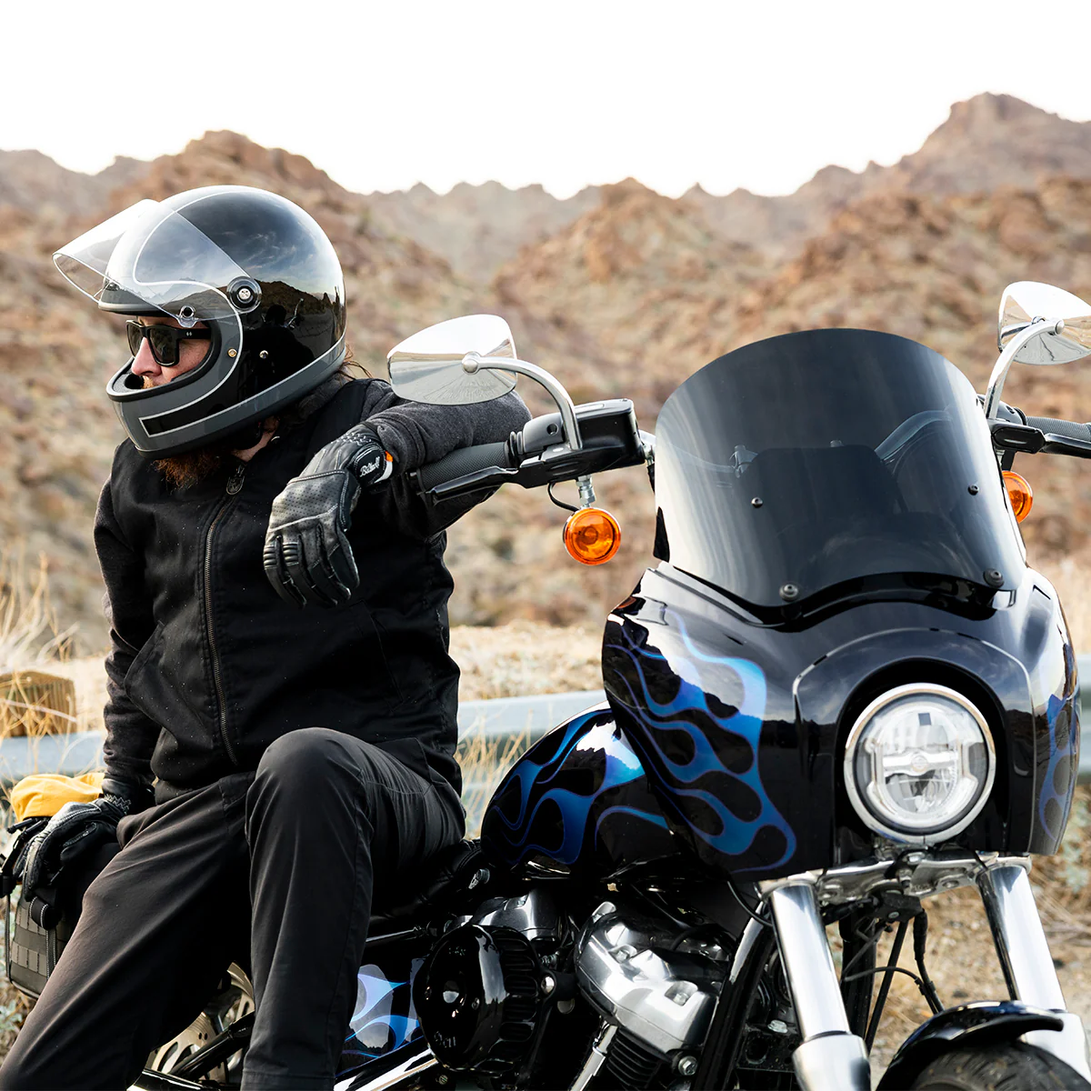 CLOSEOUT Gringo S Helmet - Gloss Storm Grey / Black Tracker - Image 20