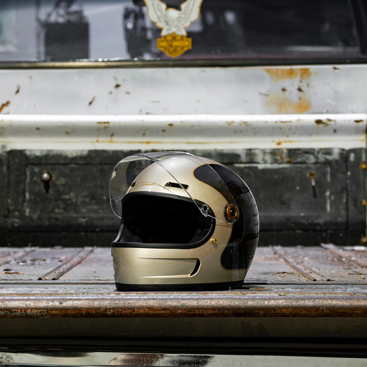 CLOSEOUT Gringo SV Helmet - Metallic Champagne / Charcoal Tracker - Image 16