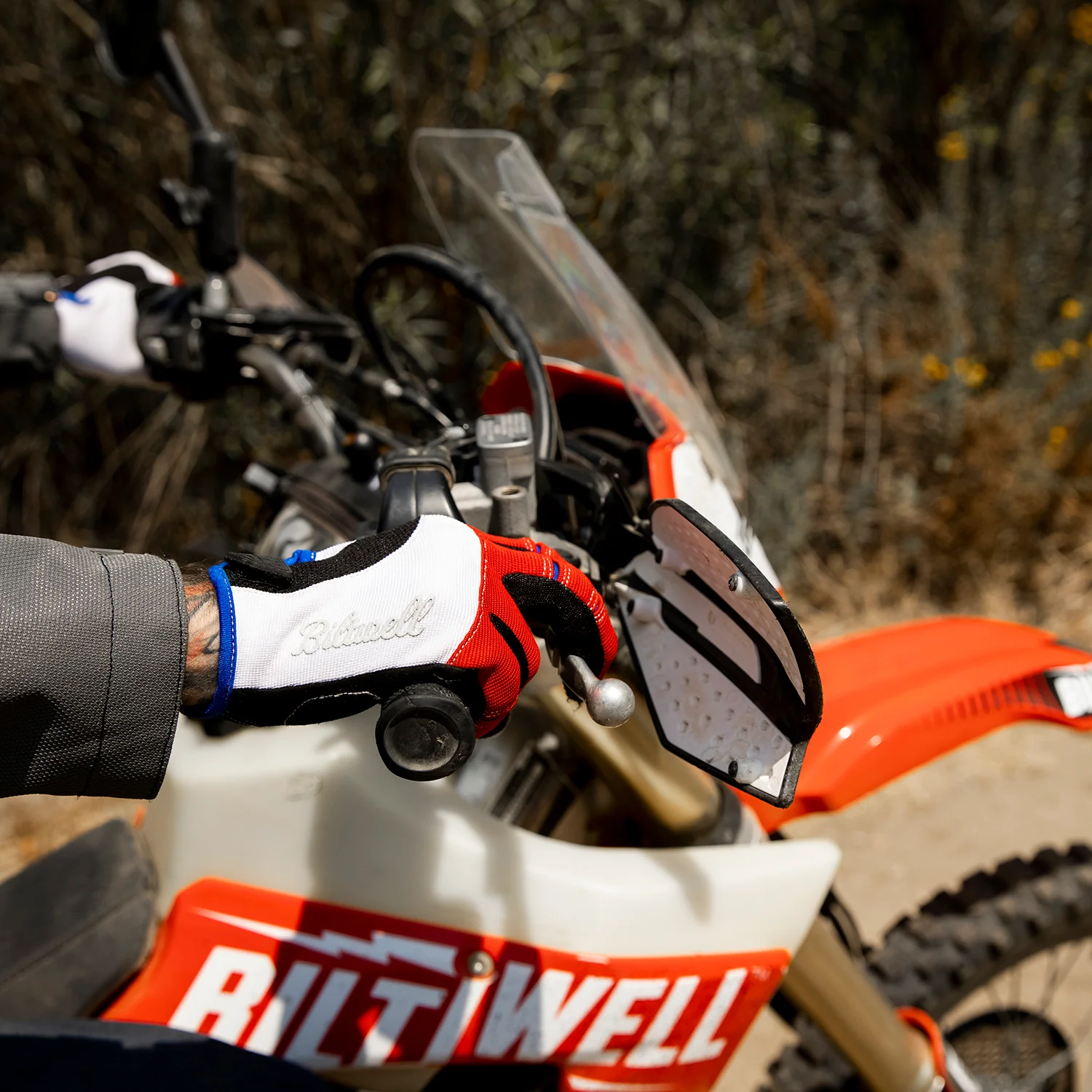 CLOSEOUT Moto Gloves - Red/White/Blue - Image 13