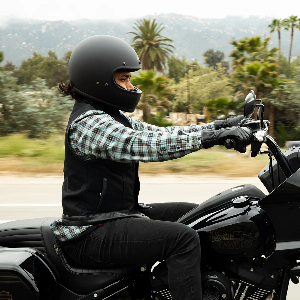 Gringo Helmet - Flat Black - Image 11