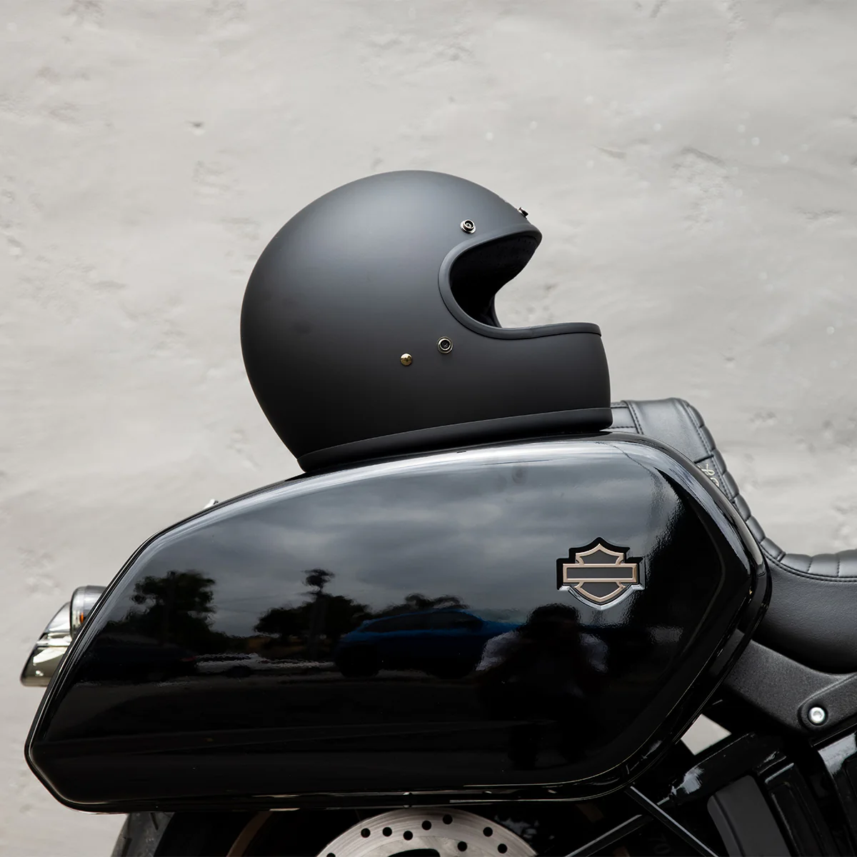 Gringo Helmet - Flat Black - Image 15