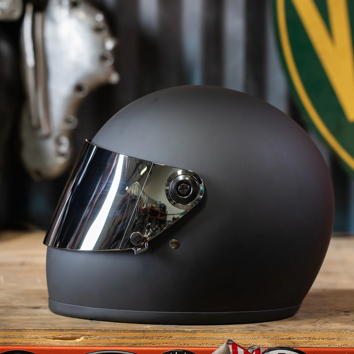 Gringo S Gen 2 Flat Shield - Chrome Mirror - Image 6