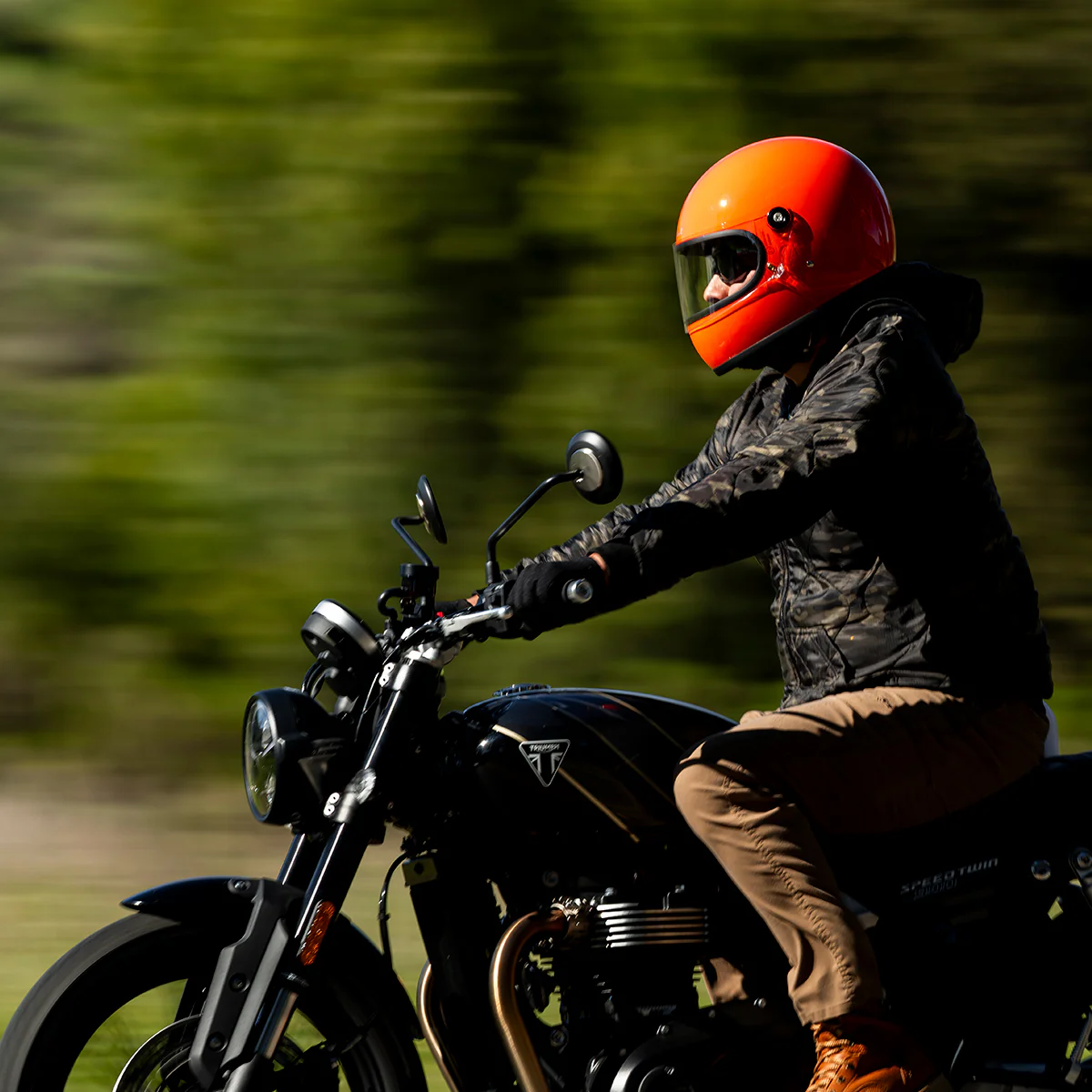 Gringo S Helmet - Gloss Hazard Orange - Image 12