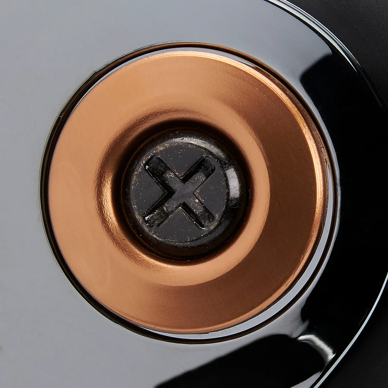 Helmet Hardware Kit - Black Screw / Bronze Baseplate - Image 3
