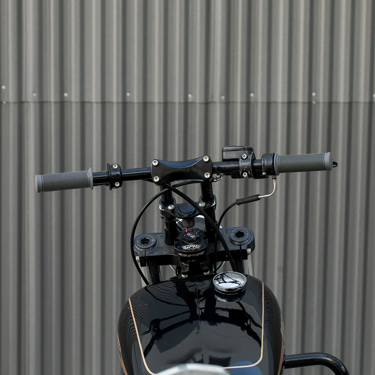 Kung Fu TPV Grips - Grey - Image 5