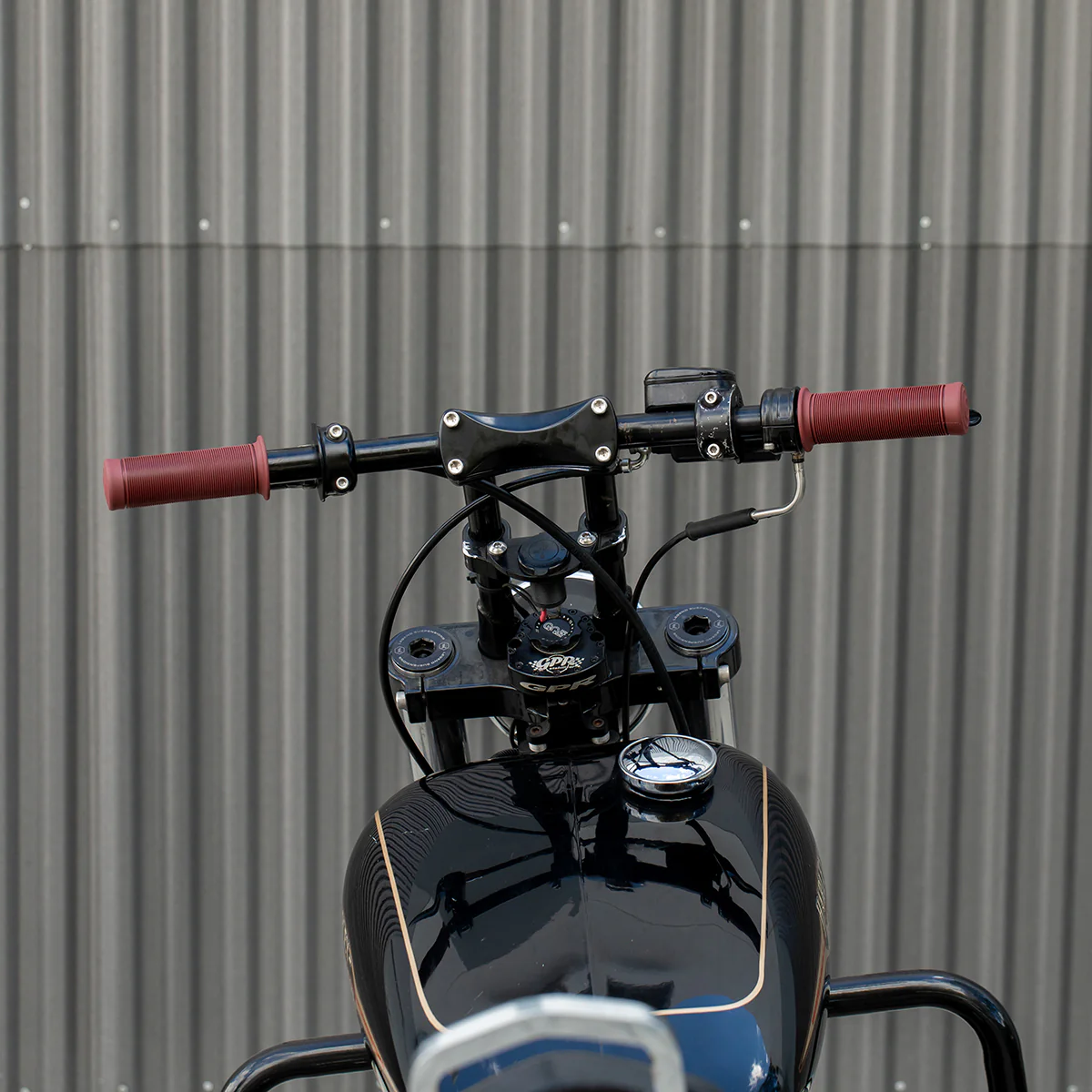 Kung Fu TPV Grips - Oxblood - Image 6