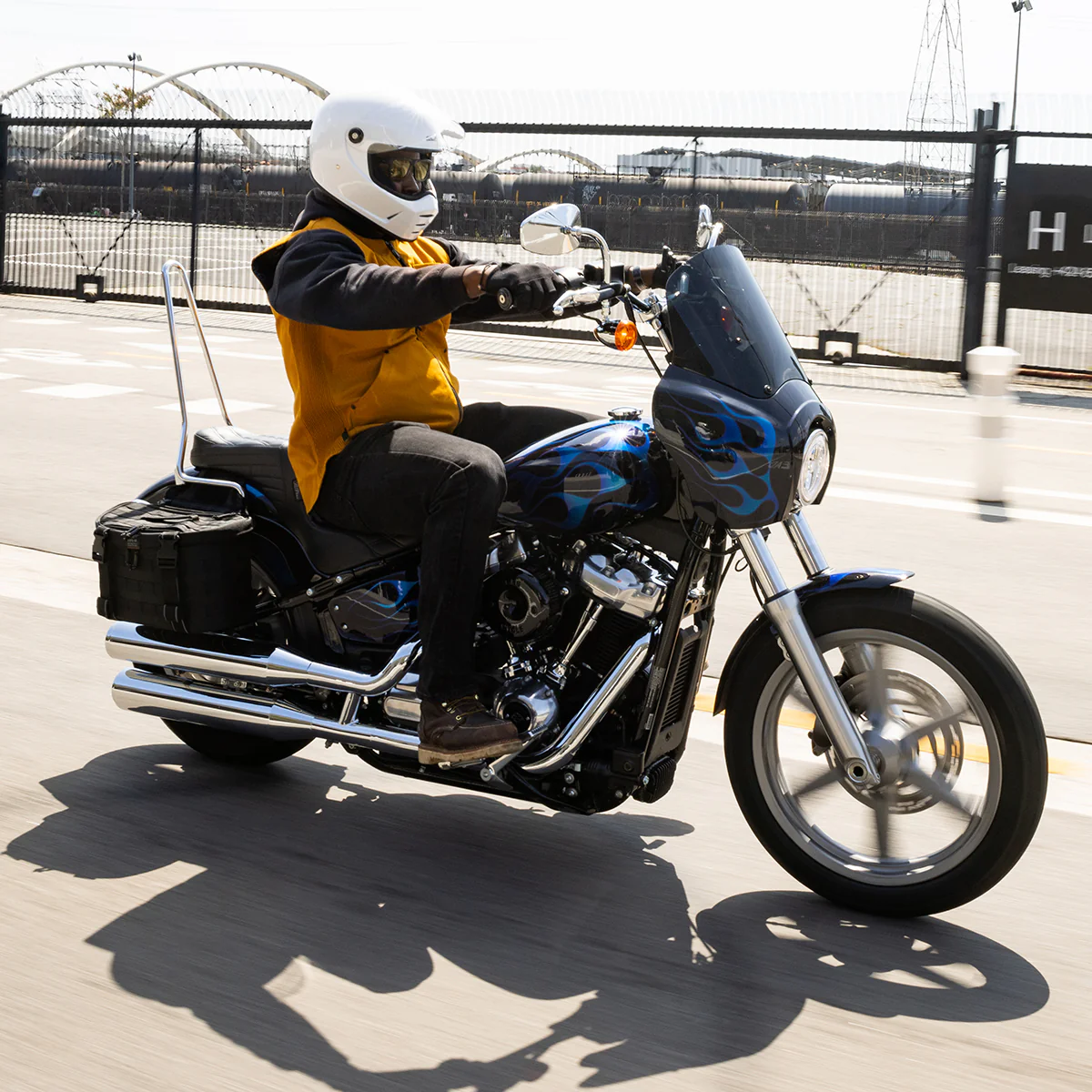Lane Splitter Helmet - Gloss White - Image 18