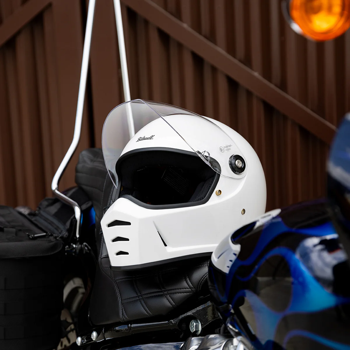 Lane Splitter Helmet - Gloss White - Image 19
