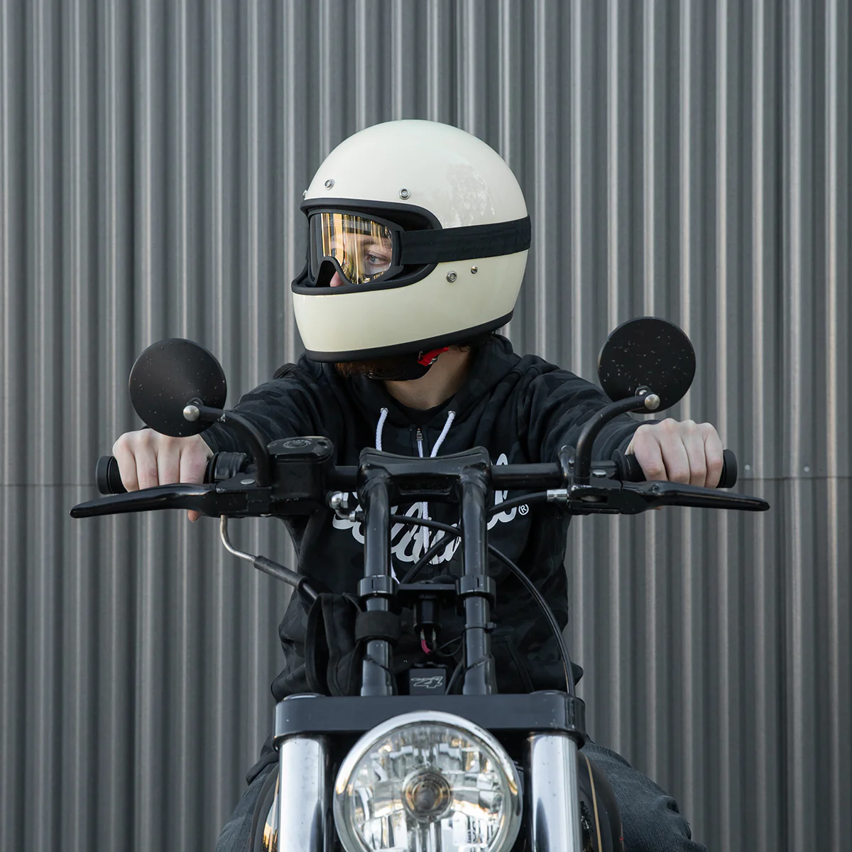 Moto 2.0 Goggle - Blackout - Image 10