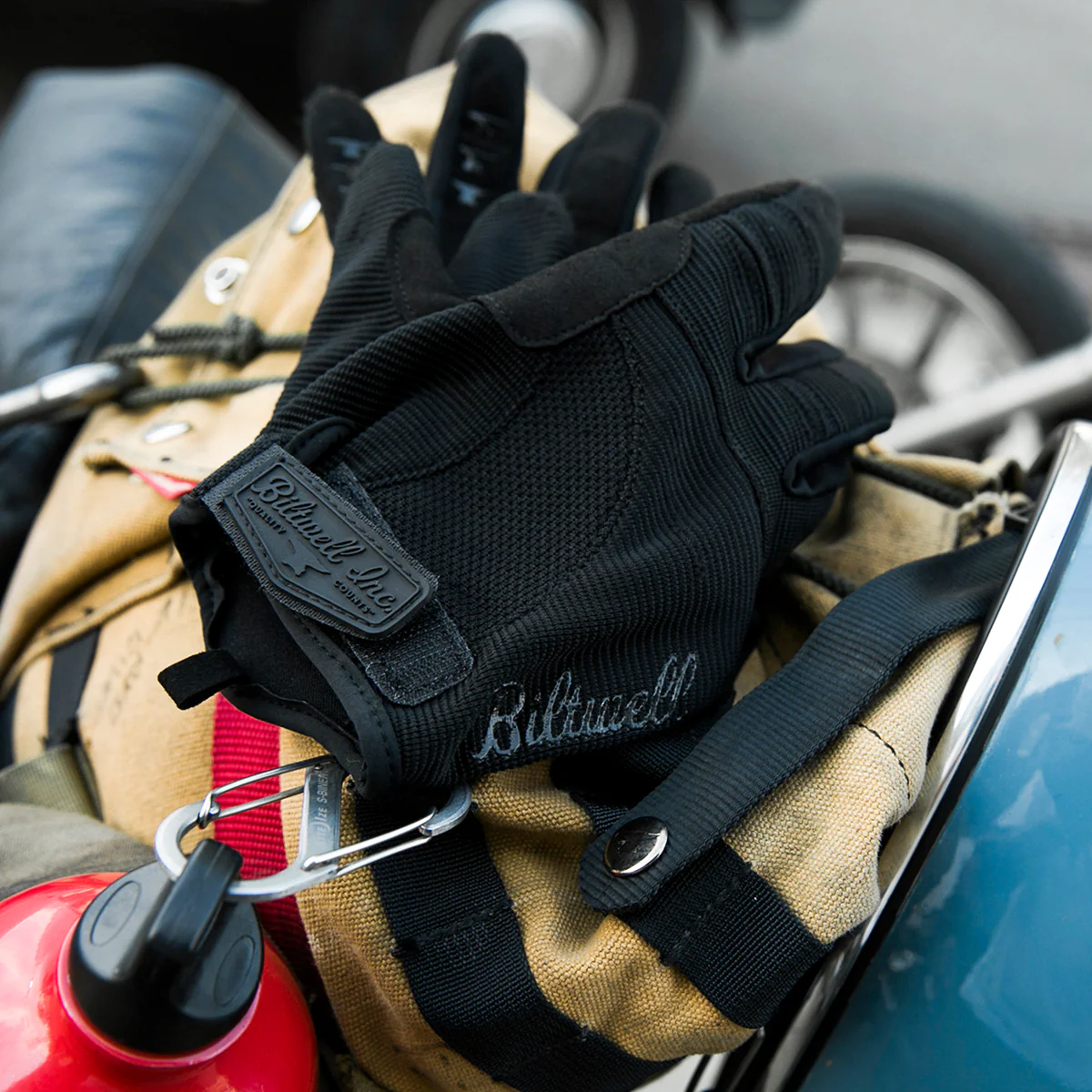 Moto Gloves - Black/Black - Image 5
