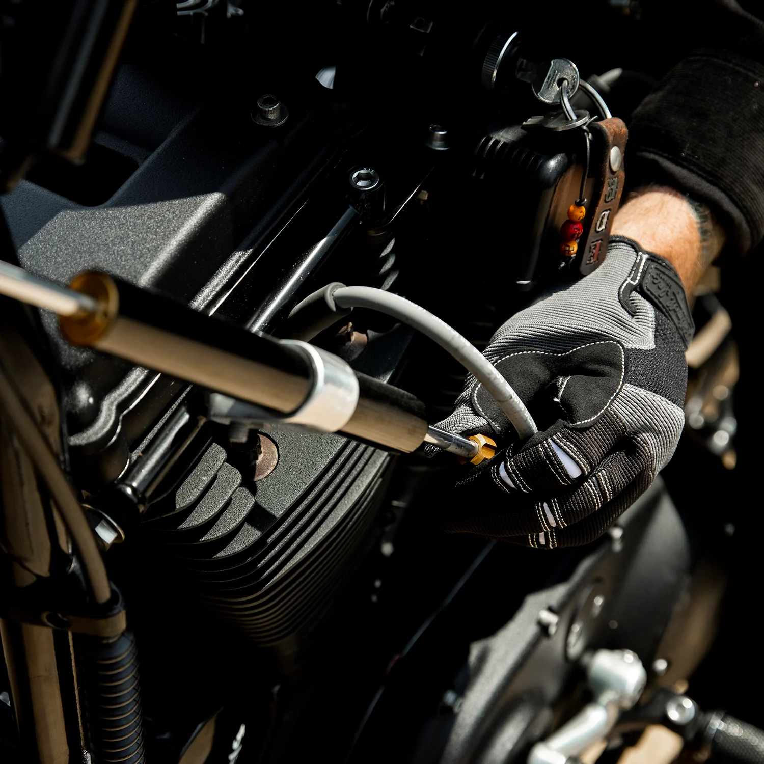 Moto Gloves - Grey/Black - Image 17