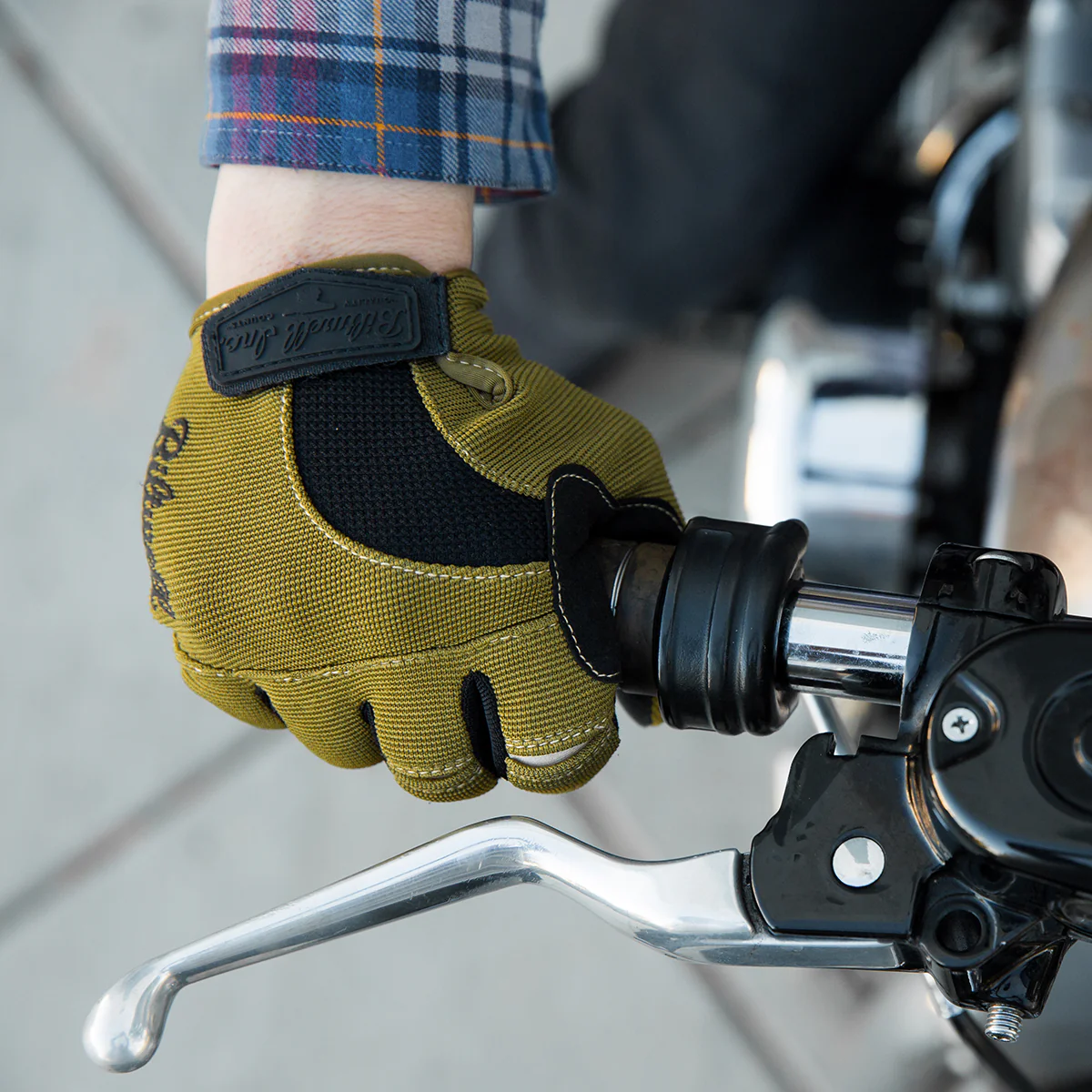 Moto Gloves - Olive/Black - Image 6