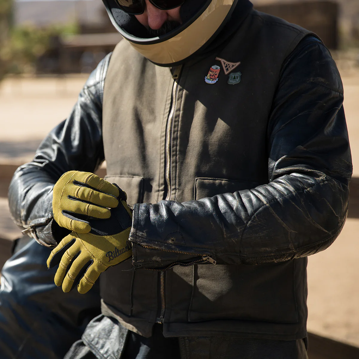 Moto Gloves - Olive/Black - Image 7