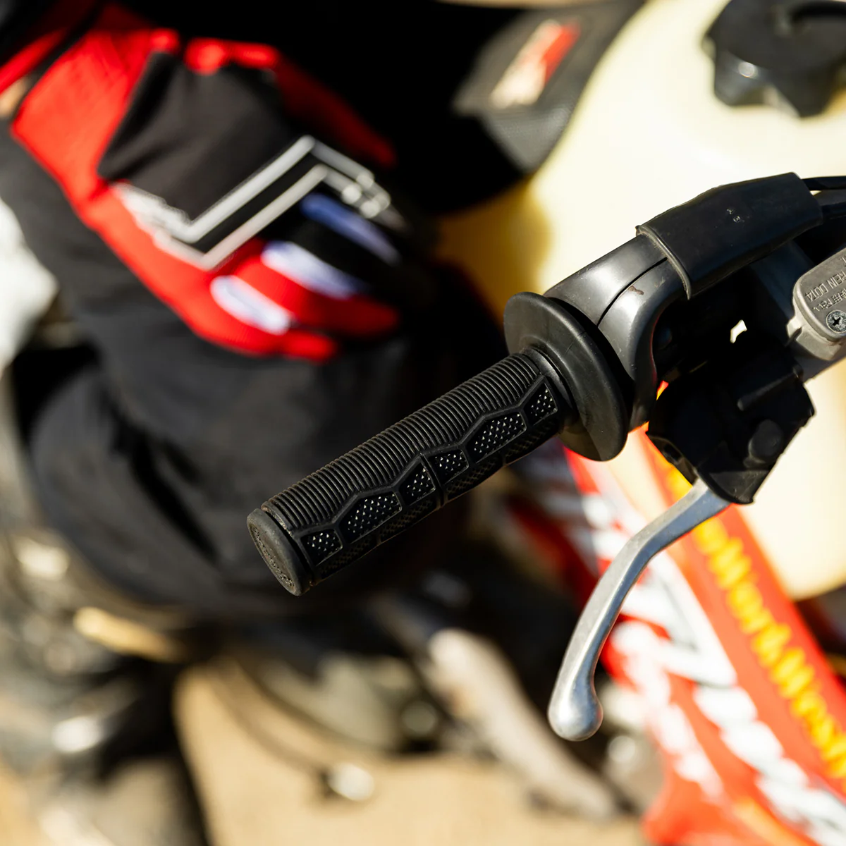 Moto Grips - Grey Soft - Image 10