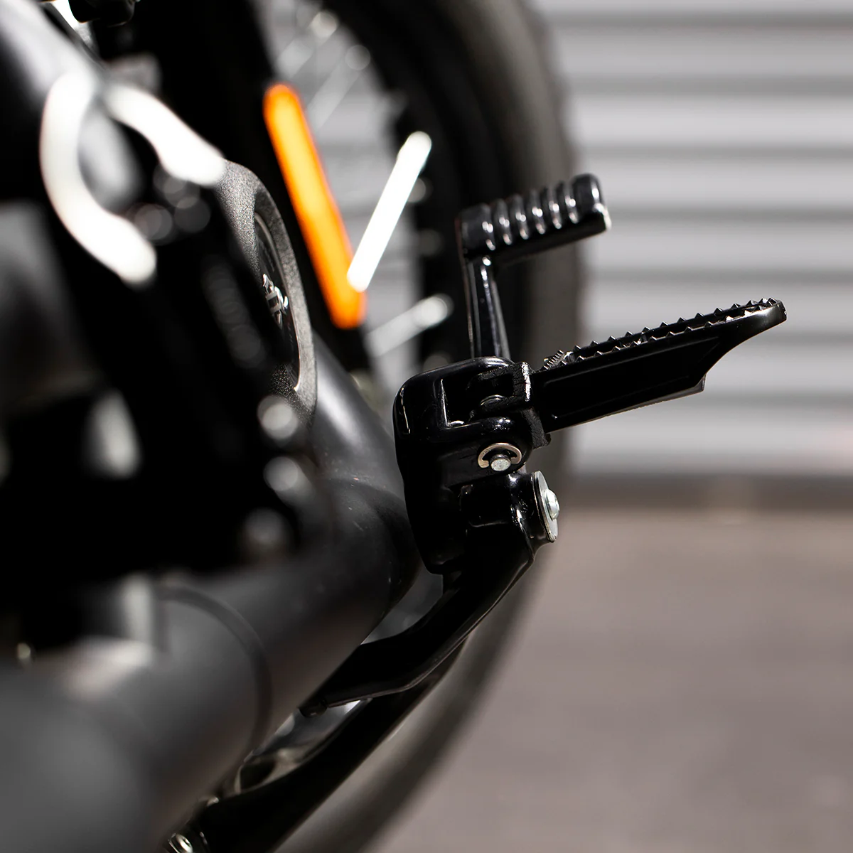 Mushman Foot Pegs HD Rider - Black Electroplate - Image 10