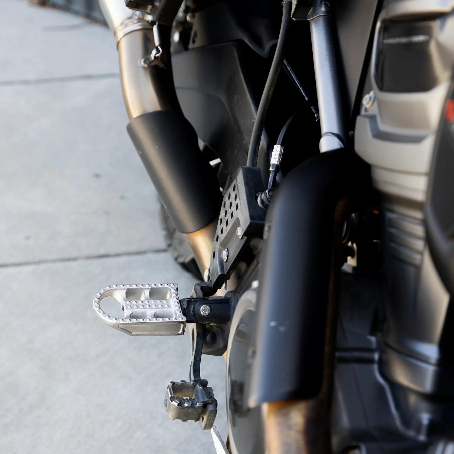 Mushman Foot Pegs HD Rider - Polished - Image 18