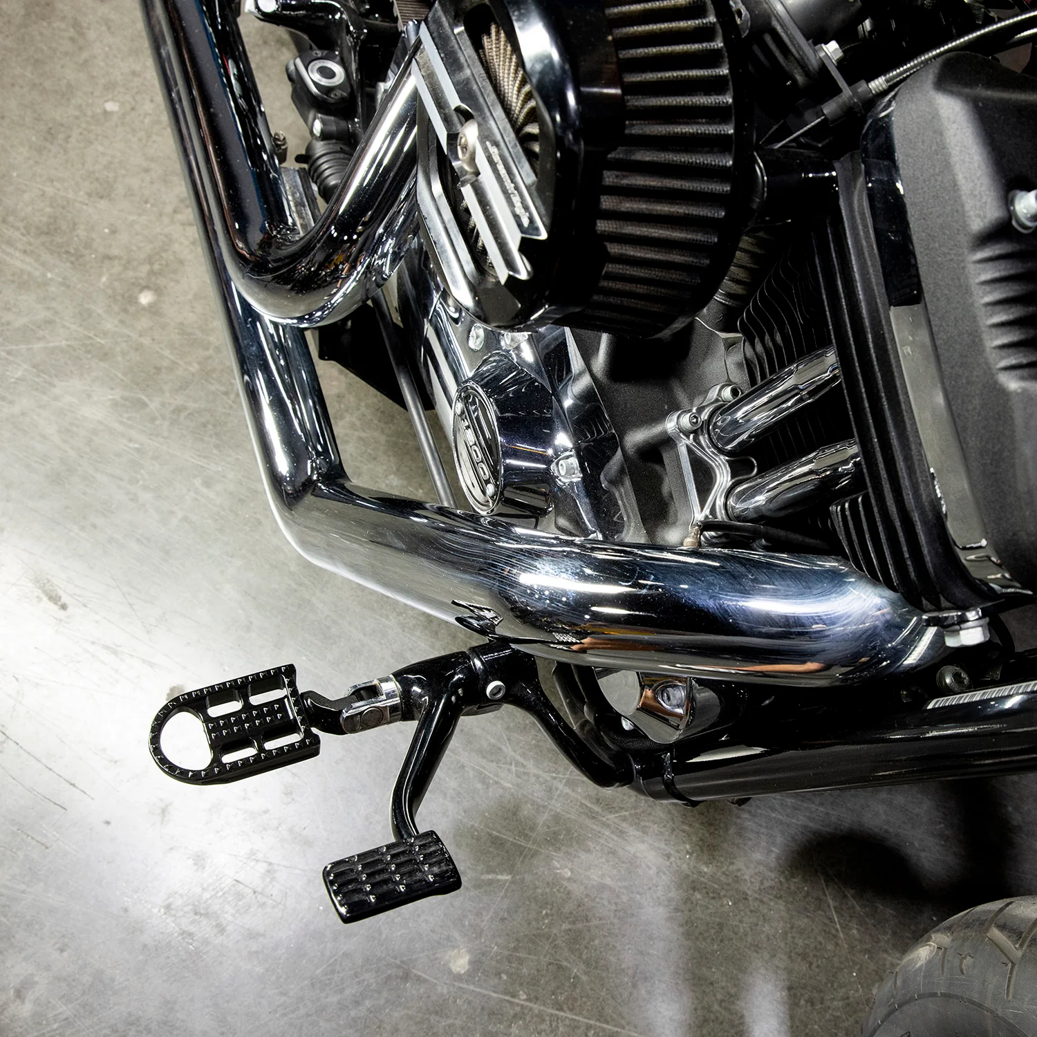 Mushman Foot Pegs HD Step - Black Electroplate - Image 10