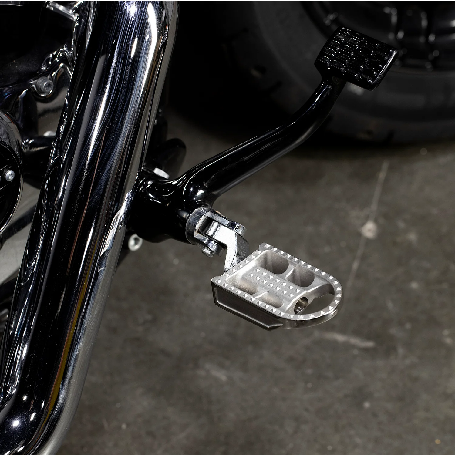 Mushman Foot Pegs HD Step - Polished - Image 12