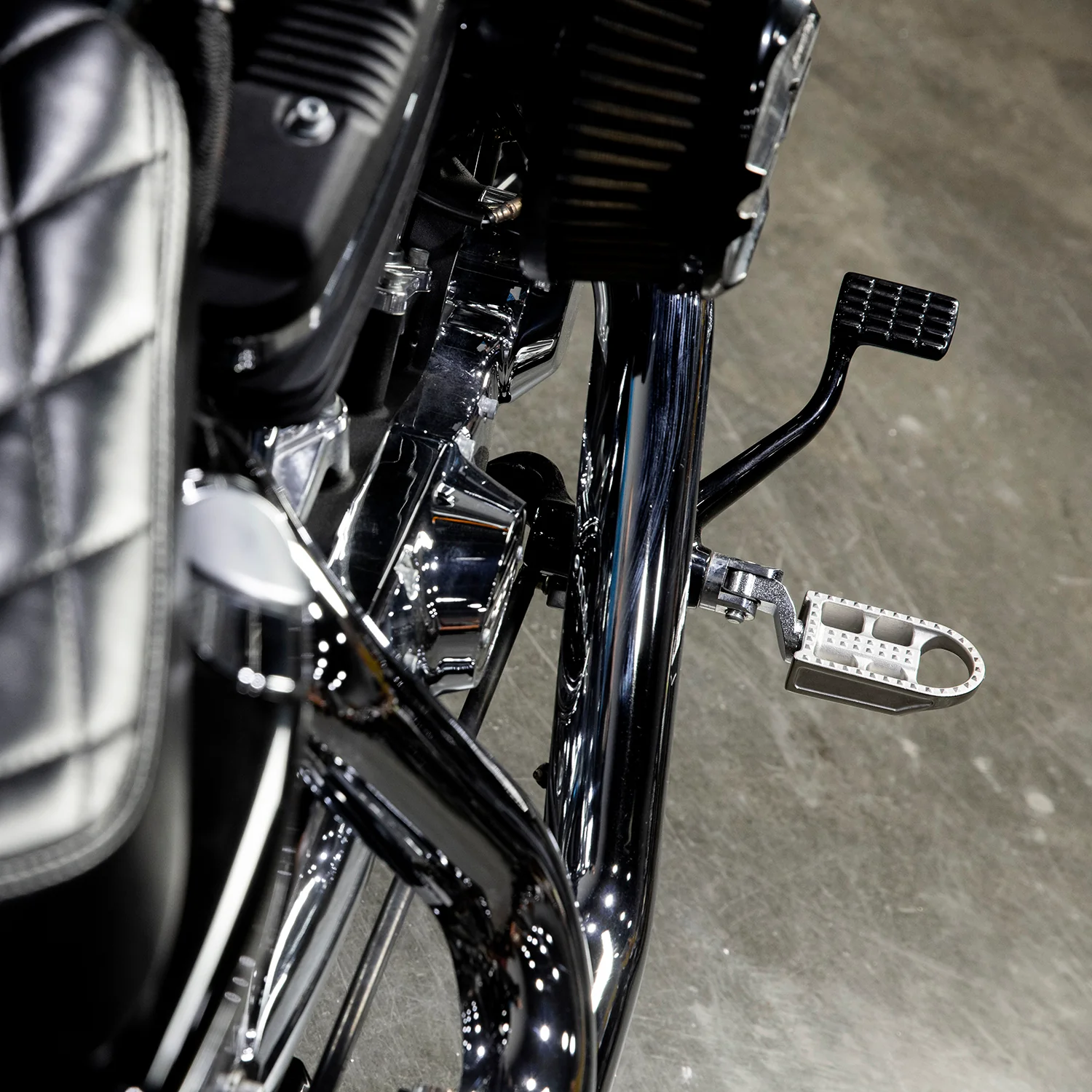 Mushman Foot Pegs HD Step - Polished - Image 7