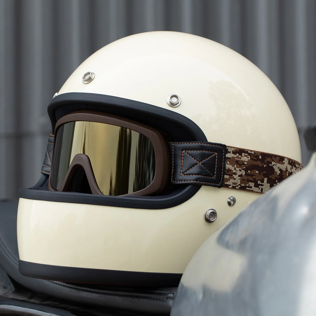 Overland 2.0 Goggle Lens - Gold Mirror / Brown - Image 3