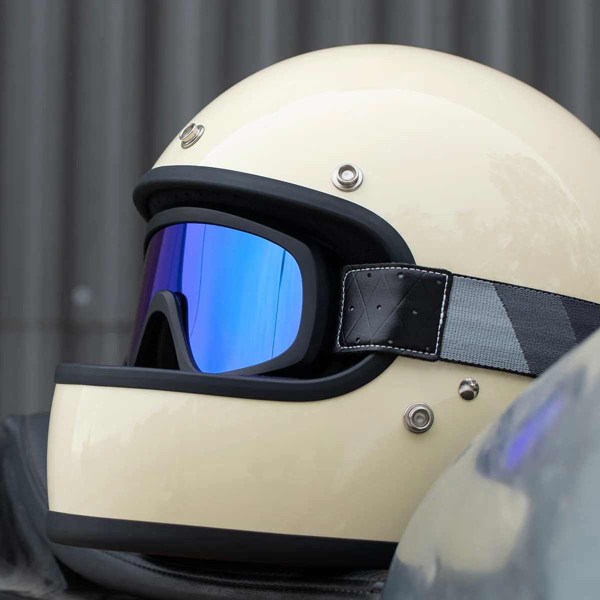 Overland 2.0 Goggle Lens - Violet Mirror / Brown - Image 4