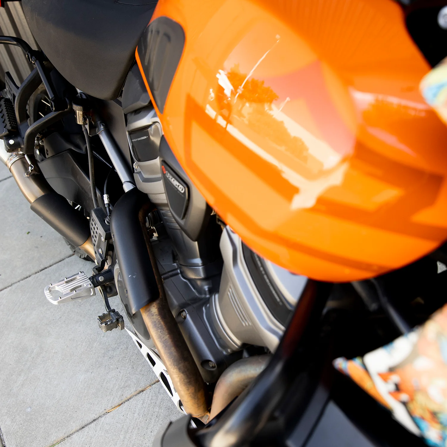 Punisher Foot Pegs HD Rider - Polished - Image 12