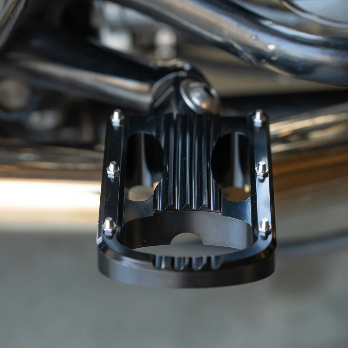Punisher XL Foot Pegs HD Classic - Black Electroplate - Image 9