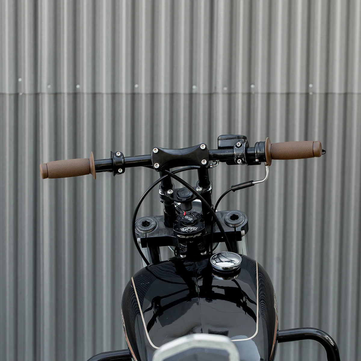 Renegade TPV Grips - Chocolate - Image 3