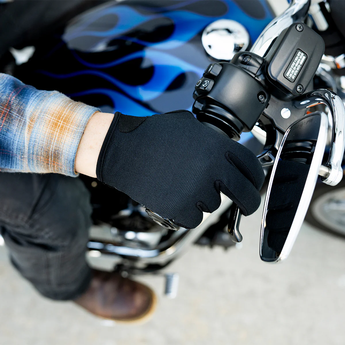 Ridgecrest Gloves - Blackout - Image 11