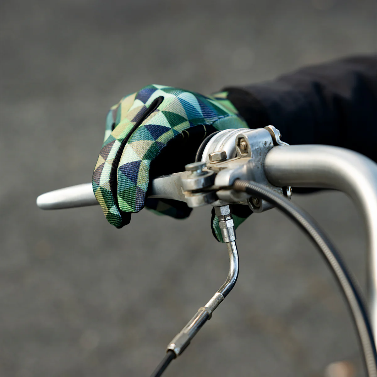 Ridgecrest Gloves - Forest - Image 10