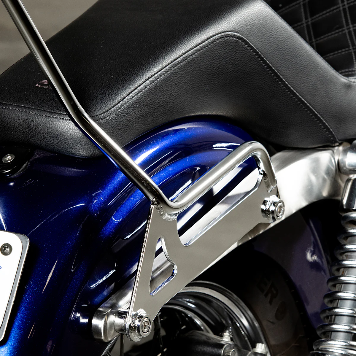 Sissy Bar Dyna 06-17 - Chrome - Image 12