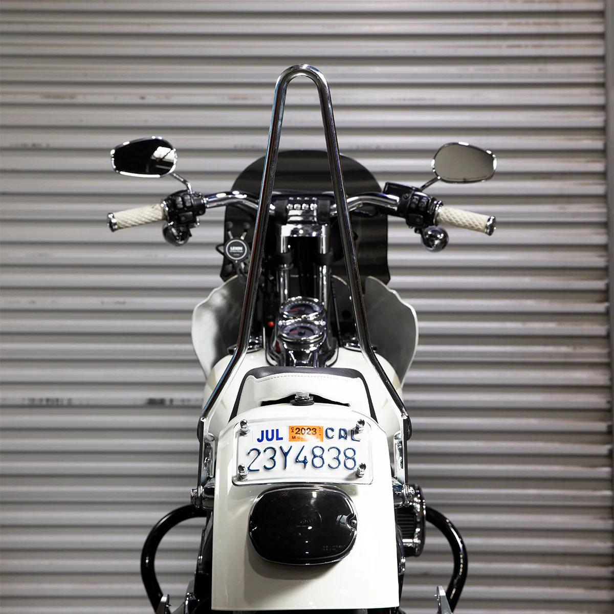Sissy Bar Softail 18+ - Chrome - Image 12