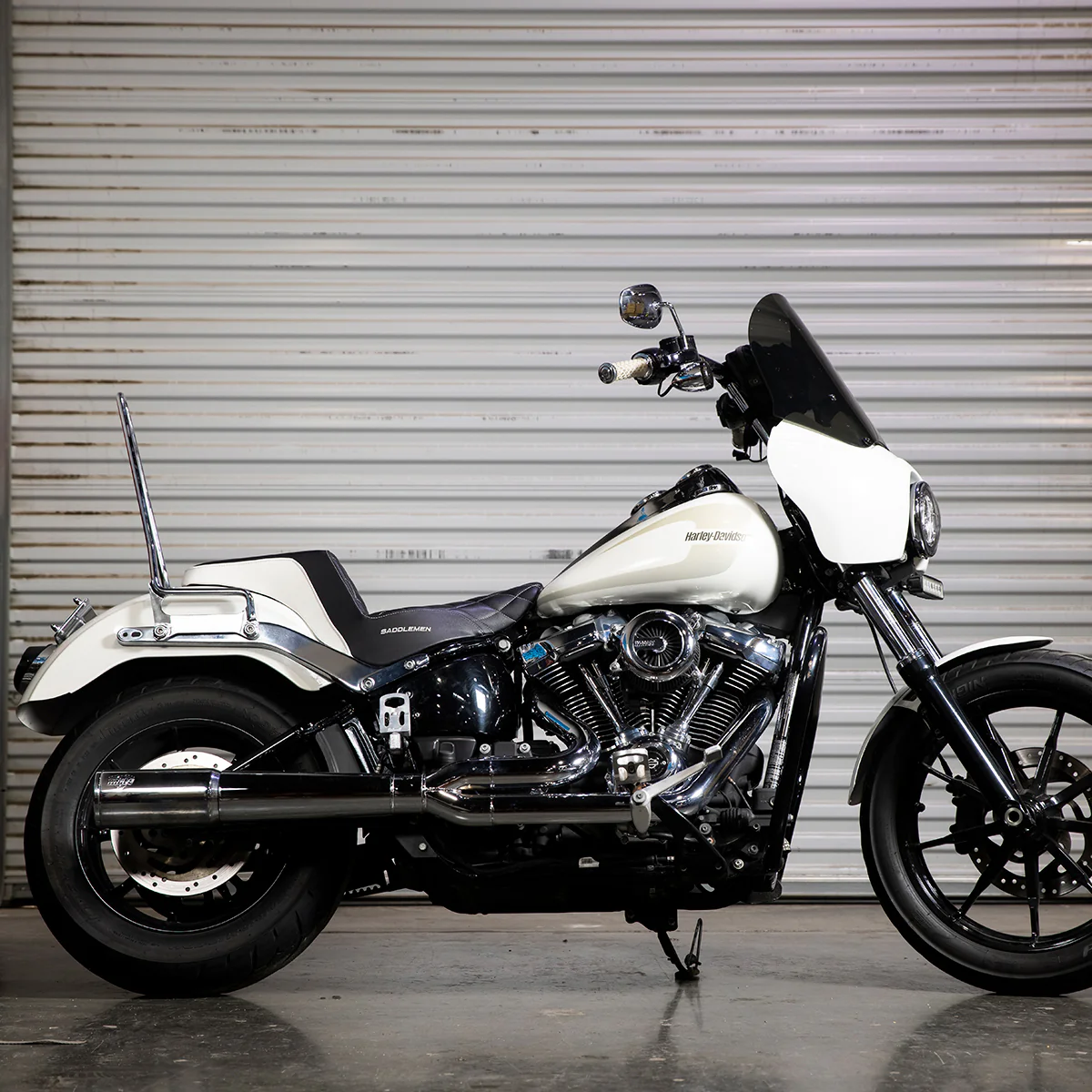 Sissy Bar Softail 18+ - Chrome - Image 8