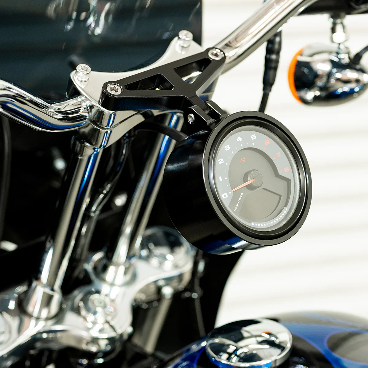 Softail Gauge Mount - Image 12
