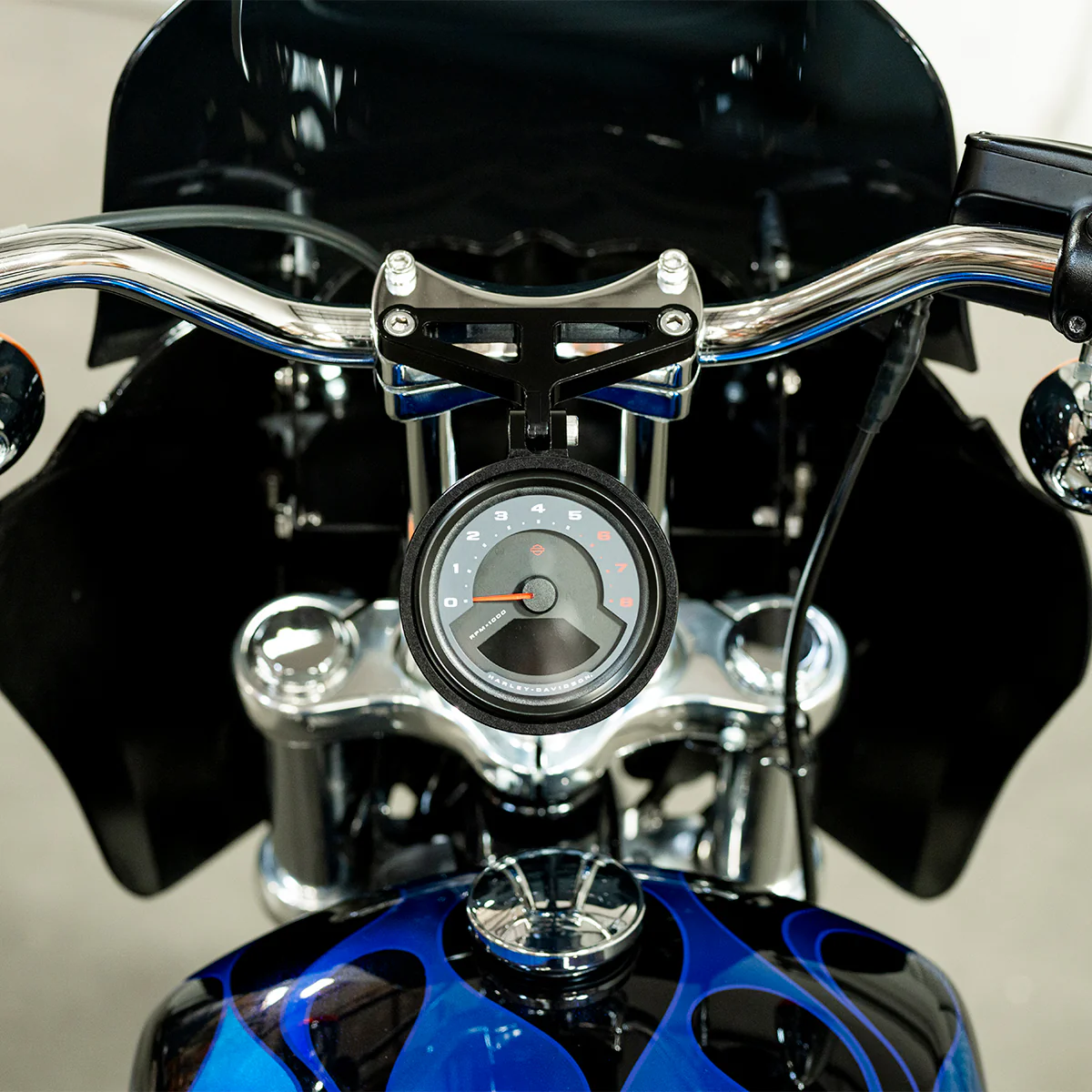 Softail Gauge Mount - Image 13
